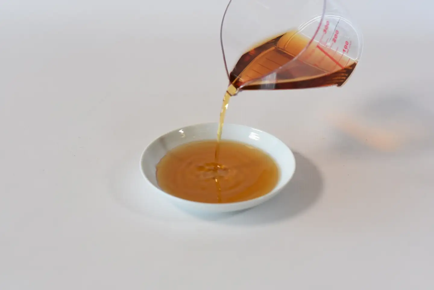 【ふるなびWEEK対象】菊花大輪1L＆根昆布入り酢しょうゆ1L 合計2本（各1本） （家庭用）　MI779
