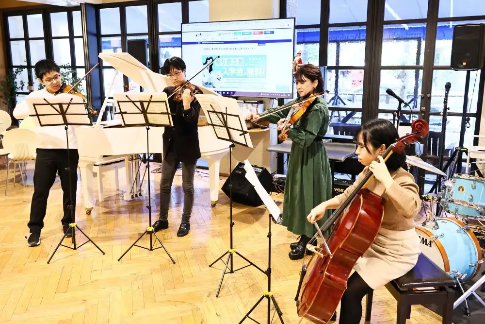 【事前打合せ必須】音楽初心者OK！オリジナル曲でミュージシャンデビュー体験 [作詞・作曲・ボイトレ・楽器レッスン・レコーディング・ライブ・配信] 体験 スタジオ 音楽 ライブ 歌 楽器 コンサート 国立音楽院 東京都 世田谷区_0111-001-se7