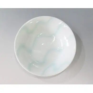 日展会友 照井一玄作 有田焼 白磁深皿 水の中【岳窯】食器 器 うつわ 白磁 盛鉢 ボウル 和食器 ろくろ成形 彫刻 青白 作家 作家もの 照井一玄 A20-673