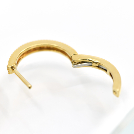 K18ダイヤハーフエタニティミル打ち中折れバネ式ピアス0.3ct A4727 260