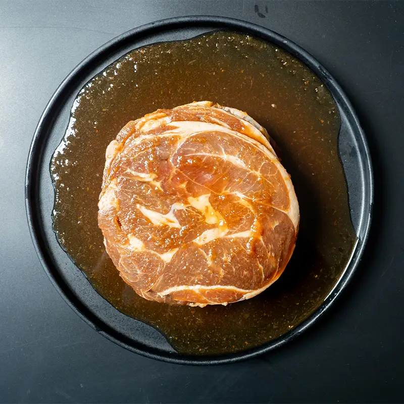 ラムショルダーロール味付け 2kg（500g×4パック） 羊肉 ジンギスカン 北海道十勝更別村 F21P-1565