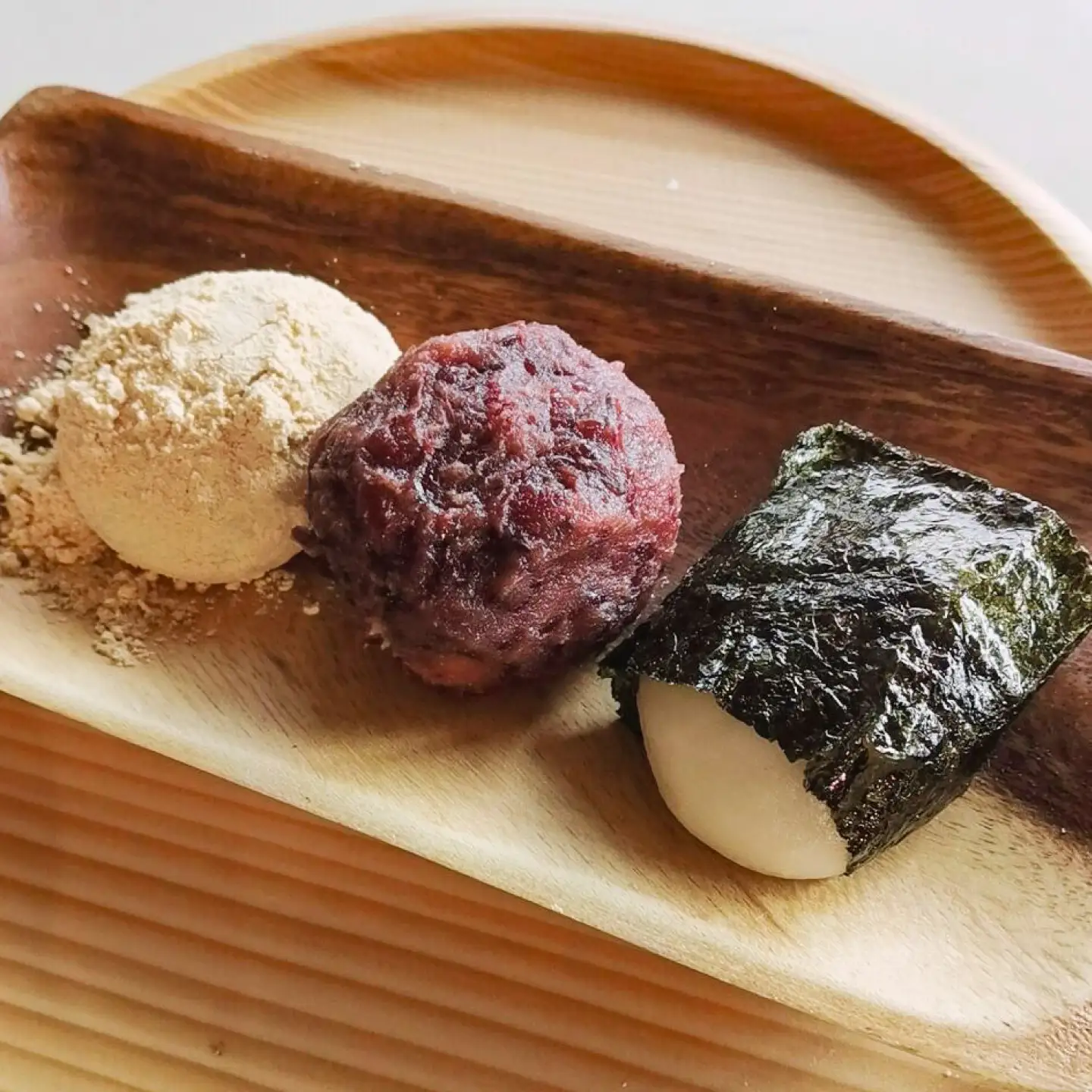 餅 滋賀羽二重糯の蛤小餅30個 [AQBF004] 餅
