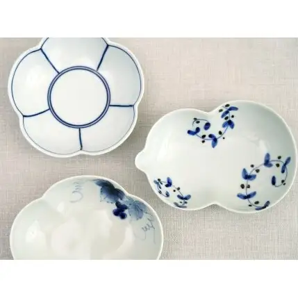 有田焼 粋なカタチ 染付 小皿 小鉢 4点 セット【深海三龍堂】料理 豆皿 菓子皿 和食器 お皿 おしゃれ おもてなし 和モダン セレクト ay110
