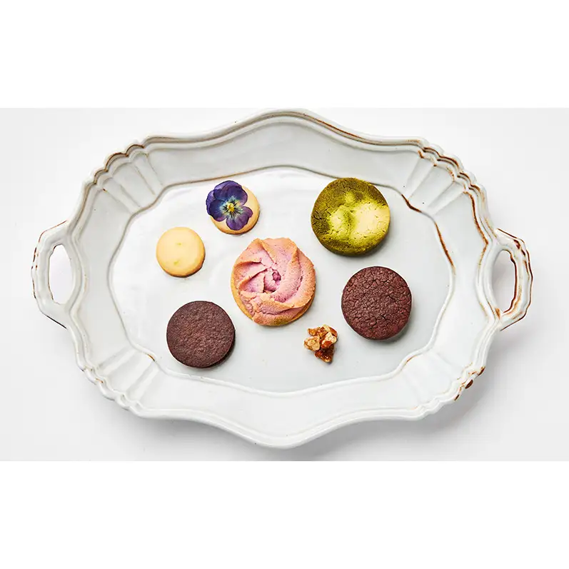 焼き菓子詰め合わせ　La Boîte à bonheur  -la fleur -クッキー缶＋フィナンシェ9個 焼菓子 グルテンフリー 米粉 スイーツ 洋菓子 プレゼント ギフト 贈り物 茅ヶ崎市 神奈川