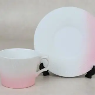 有田焼 ピンク吹き ブラスト コーヒーカップ＆ソーサー【大慶】食器 うつわ 器 カップ コップ ピンク ci086