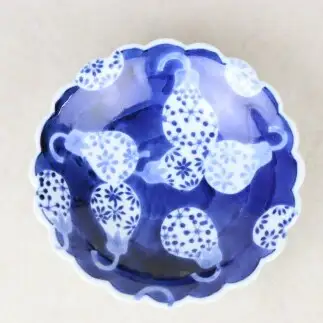 有田焼 輪花渕 六寸皿 濃ナス【大慶】うつわ 器 食器 皿 プレート 18cm なす ci094