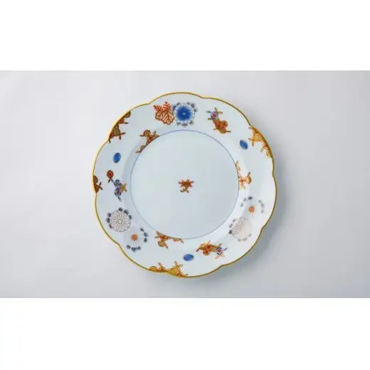 有田焼 菊七宝 ペア盛皿【深川製磁】食器 器 うつわ 皿 プレート 取り皿 飾り皿 おめでたい お正月 お祝い 縁起物 和食器 aa055
