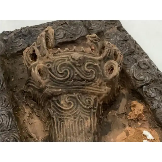 火焔型土器　縄文発掘レリーフ　陶器製　21cm×28cm　1.100ｇ 陶器 工芸品 手作り 新潟市
