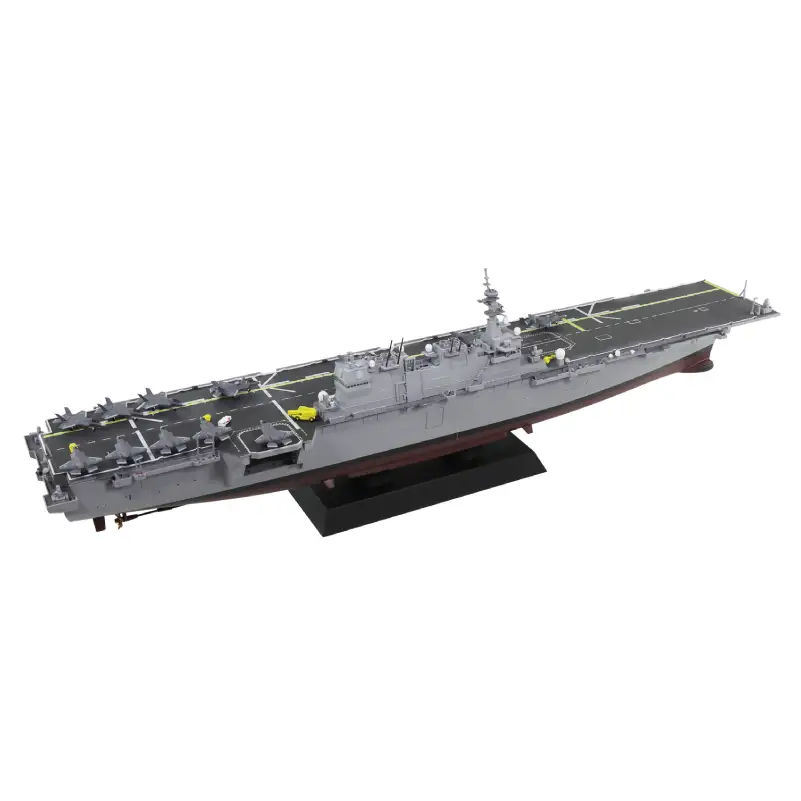 【JP21】 1/700 海上自衛隊 護衛艦 DDH-184 かが 2024 塗装済みプラモデル 【kw0168-0030】
