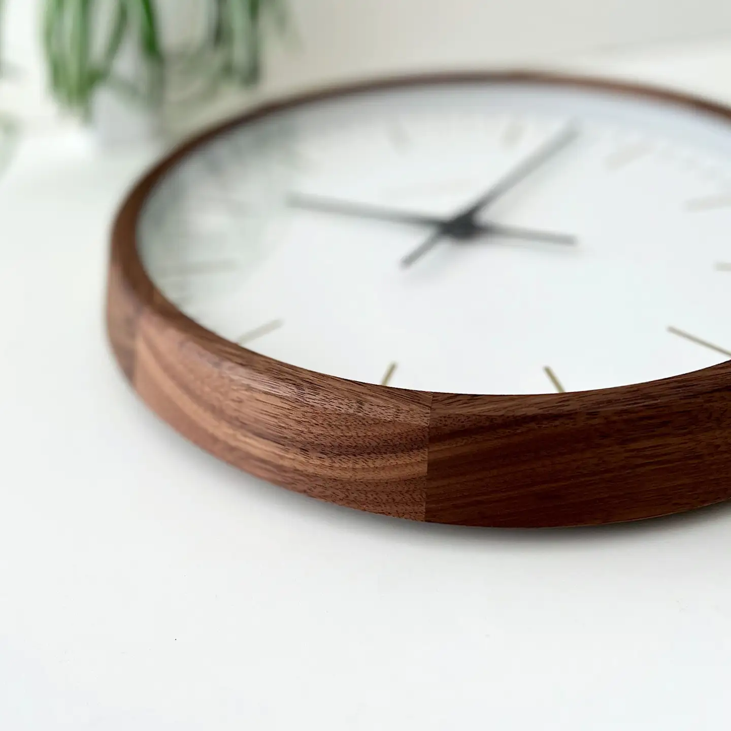 KATOMOKU muku clock 18 ウォールナット km-129WARCS 木製 SKP電波時計