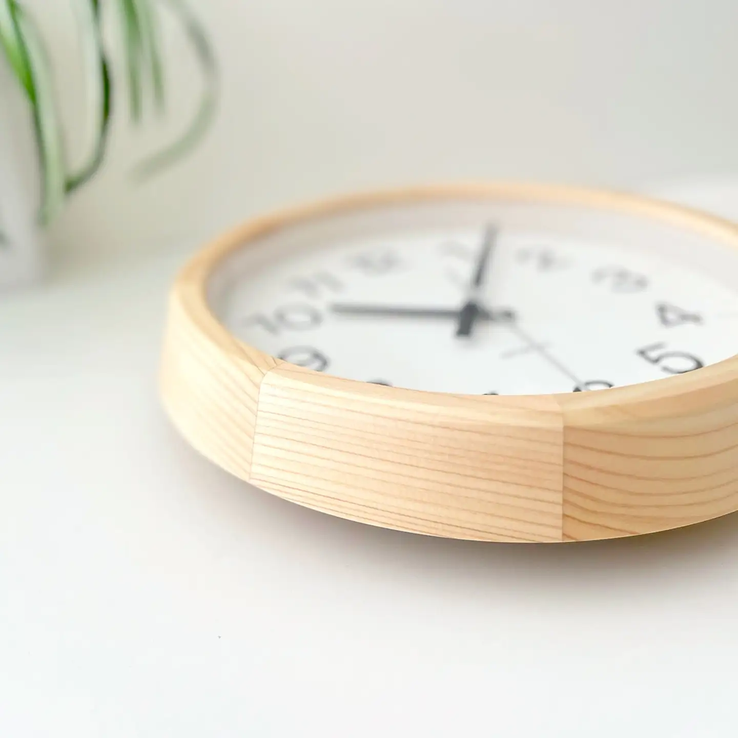 KATOMOKU muku clock 16 ヒノキ km-108HI 木製 掛け時計