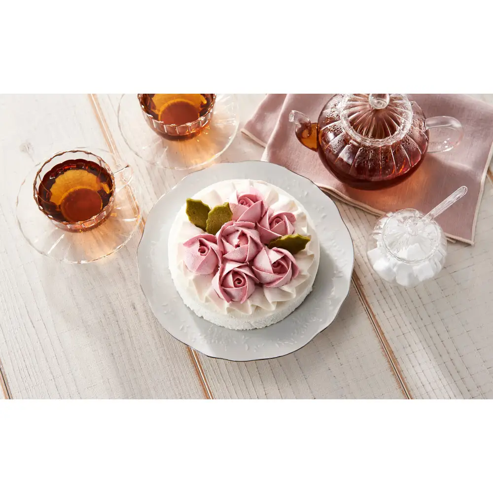 【卵・乳製品・小麦粉不使用】ローズクリームホールケーキ(ヴィーガン対応)