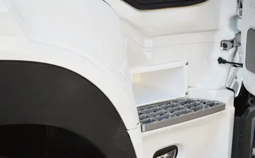 UDクオン 下駄箱 （ シューズボックス ） 大型トラック トラック 車 カー ゲタ箱 靴箱 靴入れ 収納 カー用品 靴 シューズ