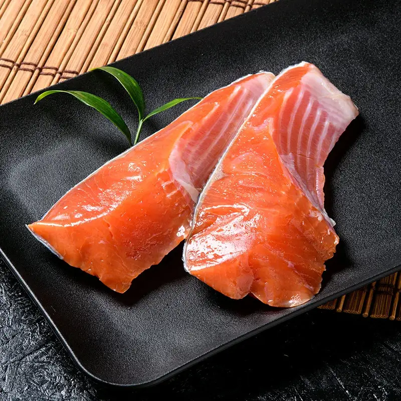 甘塩紅鮭 2切 × 3袋 計6切 紅鮭 鮭 天然紅鮭 天然 さけ サケ シャケ 魚介 魚介類 魚 魚類 切り身 甘塩 肉厚 小分け 真空パック おかず お惣菜 惣菜 おつまみ 酒の肴 冷凍