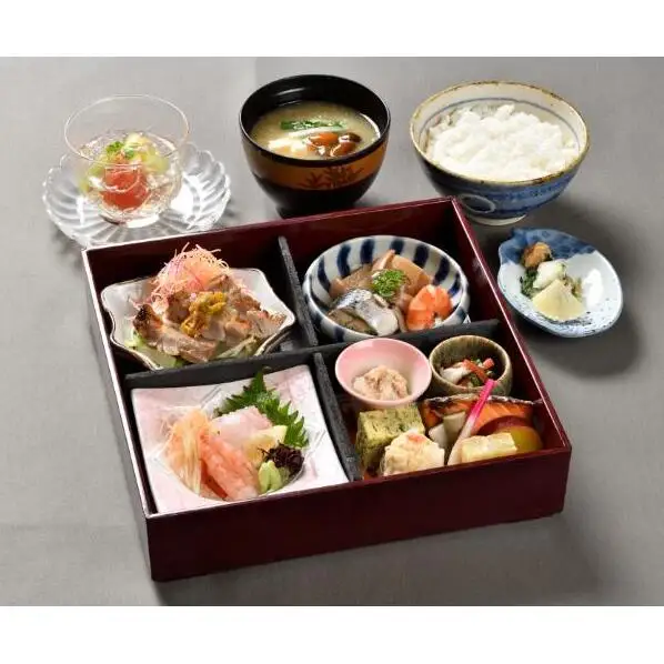 ランチ付き新潟花街茶屋【割烹螢】 お座敷 体験 食事 歴史 新潟 螢 10/24