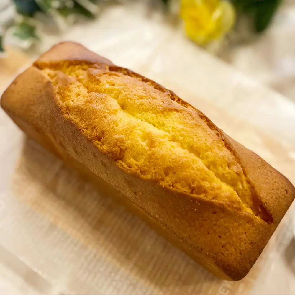 パウンドケーキ プレーン 大サイズ 1本 お菓子 スイーツ 洋菓子 焼き菓子 ケーキ シンプル 定番 ティータイム コーヒー 紅茶 ホットミルク