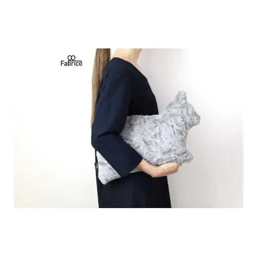 N420 【Ｆａｂｒｉｃо】グレー猫のクッション
