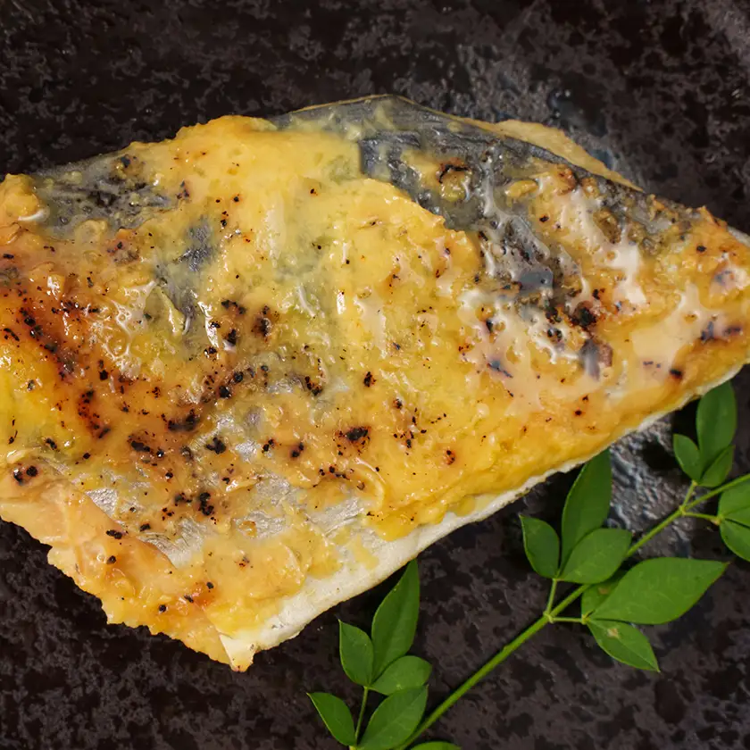 岩手県宮古市産　【お魚総菜・簡単加熱料理済み】さわら西京焼　1入×2袋【配送不可地域：離島】【1784300】