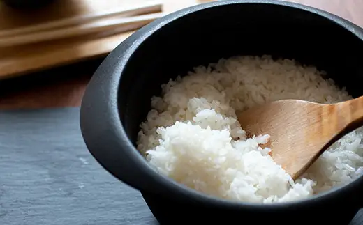 令和8年産ミルキークイーン無洗米 定期便（5kg×3回）（令和8年11月中旬発送）　【07208-0704】