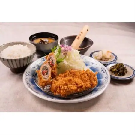 梅しそ手巻きヒレかつ 15本 大葉と梅肉を巻いたとんかつ かつ喜 レンジ1分温めるだけ 冷凍惣菜【配送不可地域：離島】【1778731】
