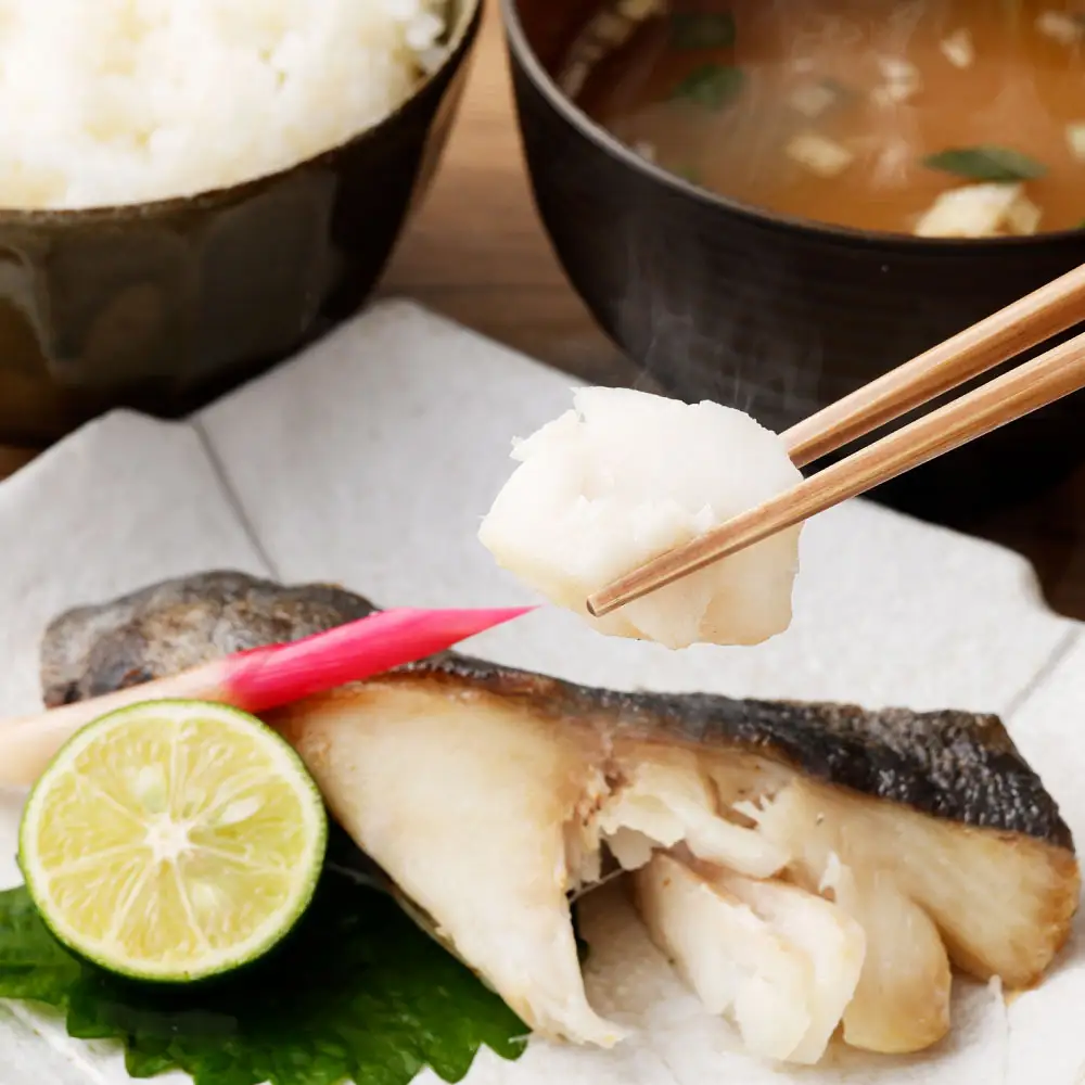 銀ダラ粕漬け 2切 × 4 （ 約640g ） 合計8切 銀ダラ 銀鱈 鱈 たら タラ 魚 魚類 魚介 魚介類 酒粕 切り身 個包装 真空パック おかず お惣菜 惣菜 おつまみ 酒の肴 冷凍