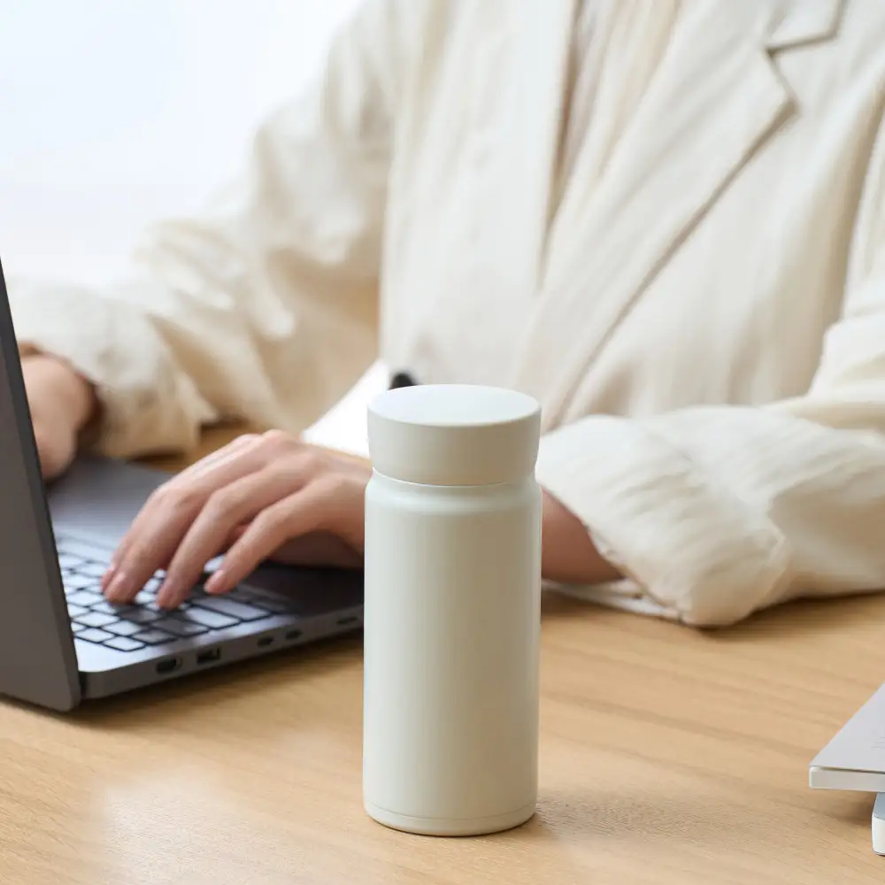 高保温ステンレスマグボトル 350ml HHM-350 ホワイト