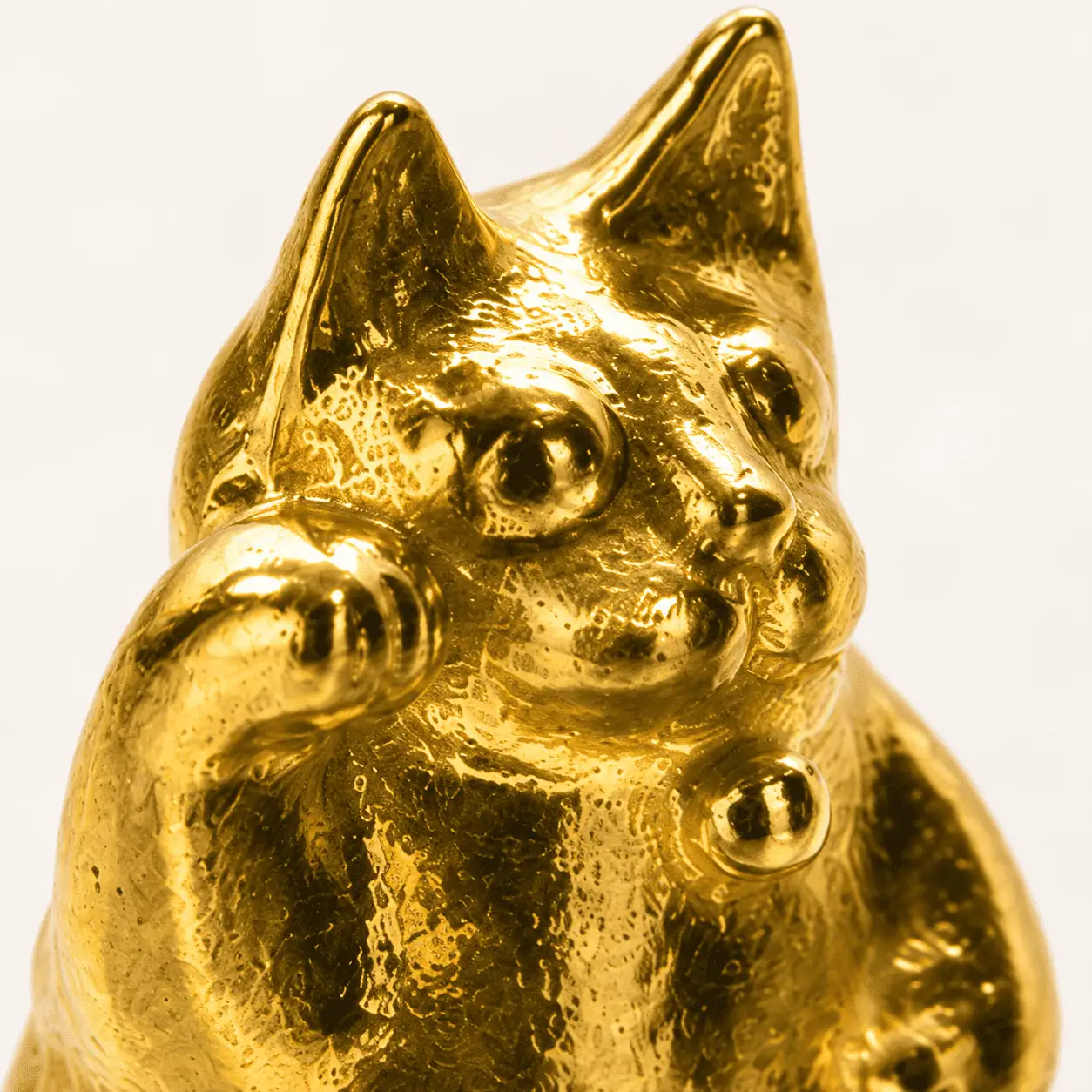 【造幣局ホールマーク入り】純金　招き猫　置物 約１g　【縁起物13シリーズ】　252-039