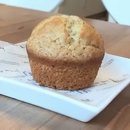 古代小麦スペルトで焼いた田舎パン2種と焼き菓子のセット 計5個【配送不可地域：離島】【1786514】