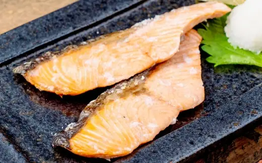北海道産 【 骨なし 】 秋サケの切身 （ 急速冷凍 ） 約1200g（200g程度×6パック） 鮭 切身 冷凍 魚 魚類 魚介 魚介類 サケ さけ カット
