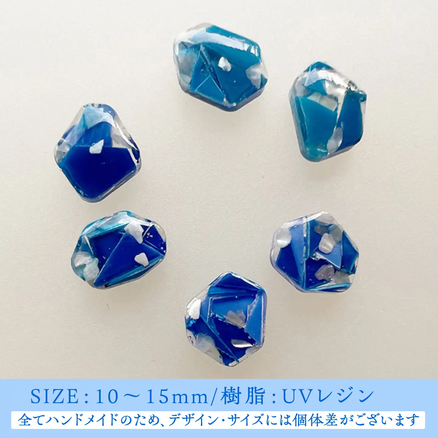 【金具のカラーが選べる】 海洋プラスチックから生まれた イヤリング ＆ ネックレス sobolon いびつちゃん 青MIX / いやりんぐ アクセサリー おしゃれ / 多治見市 / sobolon[TFC040]