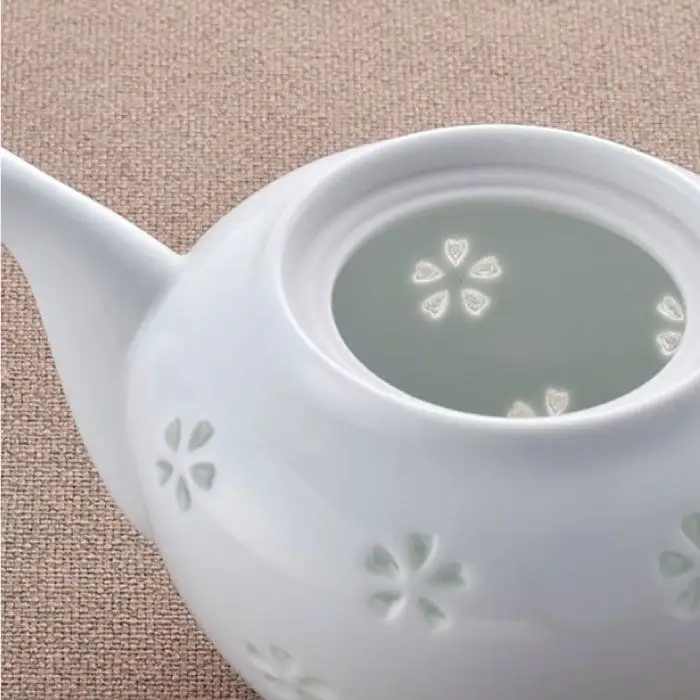 【波佐見焼】水晶花詰ティータイム ティーポット カップ ソーサー ペアセット 食器 皿 【丹心窯】 [AB20]  波佐見焼