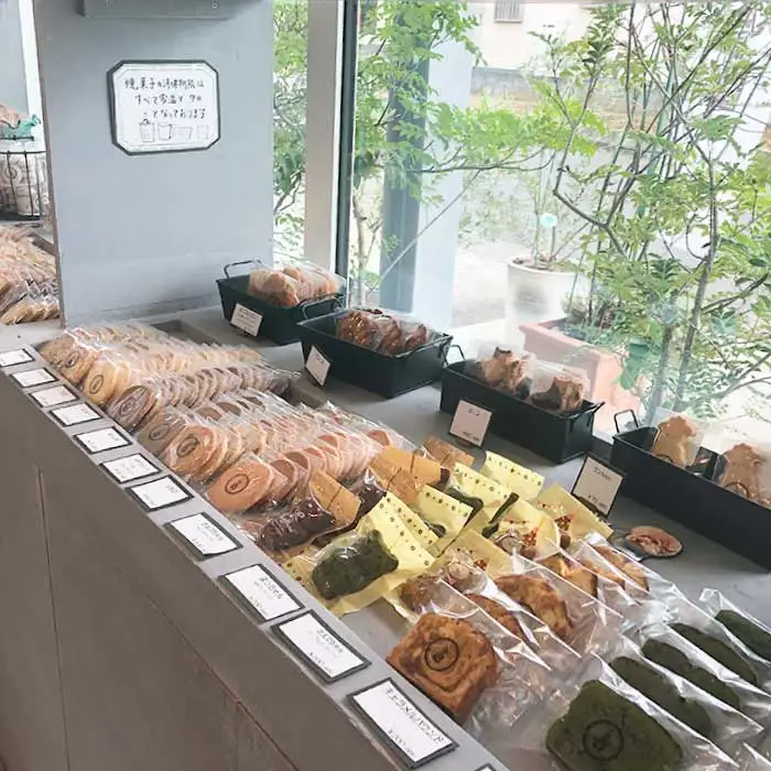 ≪クセになる美味しさ≫チーズケーキ 2個セット（直径15センチ） お菓子 おかし おやつ 洋菓子 ホールケーキ 5号 4人 5人  【吉野ヶ里・チナツ洋菓子店】 [FAR004]