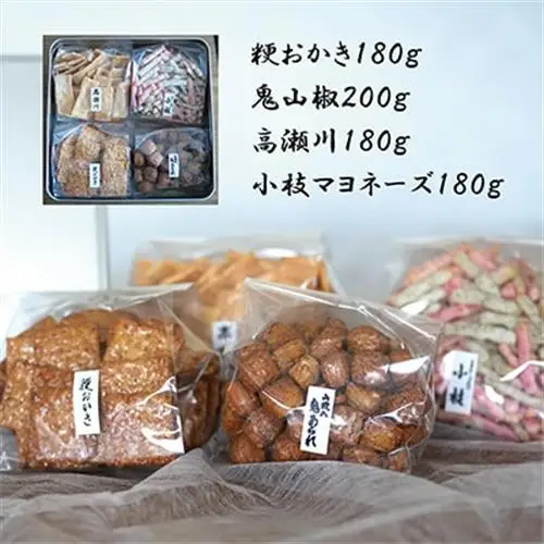 上方あられ本舗　あられ詰め合わせ　4種　京都であられ一筋50年以上　国内産もち米使用　人気のおかき_菓子・スイーツ 和菓子  _【1023889】