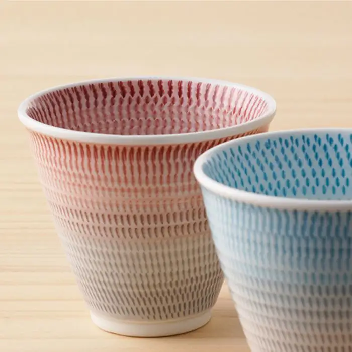 【波佐見焼】 色染流し 湯呑 2点セット 赤・水色 食器 皿 【一真陶苑】 [BB21] 波佐見焼 食器
