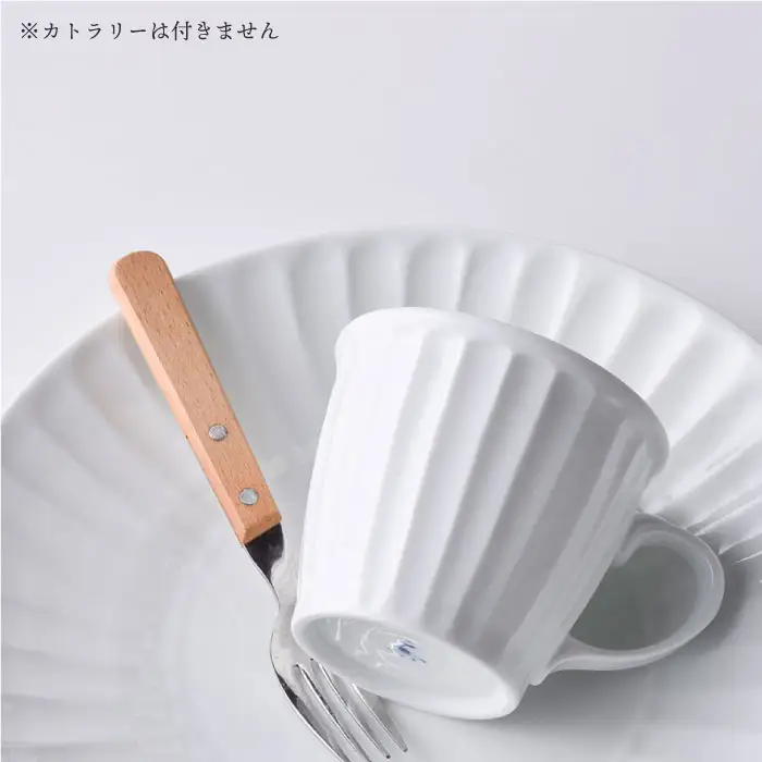 【波佐見焼】白磁手彫 おうちでランチ1 プレート マグカップ 食器 皿 【一真陶苑】 [BB35]  波佐見焼