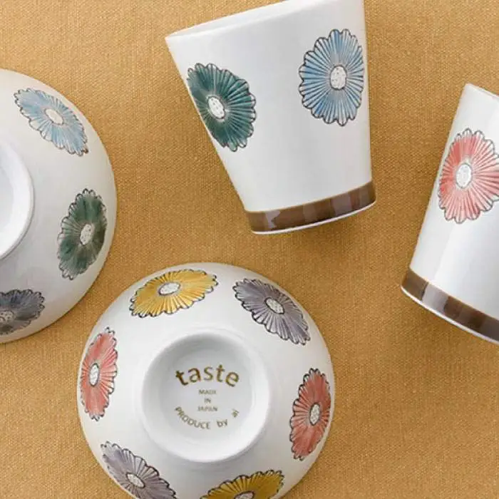 【波佐見焼】フラワー くらわんか 茶碗・カップ 各2色 計4点セット 食器 皿 【新生和】 [DE12] 波佐見焼