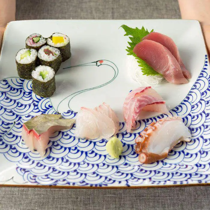 【波佐見焼】kotohogi 正角皿 大鶴 食器 皿 【西海陶器】 [OA107] 波佐見焼