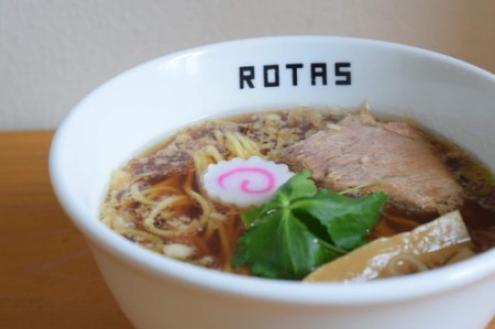 ラーメン ろたす ラーメン３食 セット （煮干ラーメン・正油クラシック・豚そば） 食べ比べ ラーメン ギフト 父の日 スープ お取り寄せ 冷凍 具付き