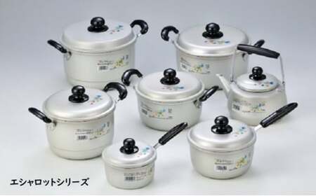 鍋 ガス火用 エシャロットミルクパン 14cm 片手鍋 蓋 蓋付き 軽量 軽い アルミ製 北陸アルミ 北陸アルミニウム 日本製 調理器具 キッチン用品 日用品 富山県 雑貨  FAD-0431