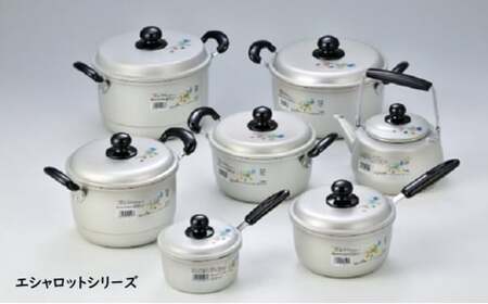 鍋 ガス火用 エシャロット兼用鍋 20cm 兼用鍋 両手鍋 蓋 蓋付き 軽量 軽い アルミ製 北陸アルミ 北陸アルミニウム 日本製 調理器具 キッチン用品 日用品 富山県 雑貨  FAD-0433