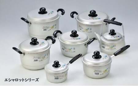 鍋 ガス火用 エシャロット兼用鍋 24cm 兼用鍋 両手鍋 蓋 蓋付き 軽量 軽い アルミ製 北陸アルミ 北陸アルミニウム 日本製 調理器具 キッチン用品 日用品 富山県 雑貨  FAD-0435