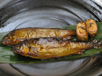 古河名物 鮒甘露煮：980g（490g×2）・子持ち鮎甘露煮：10尾の詰合せ ～味一筋真心こめて～ _BC04