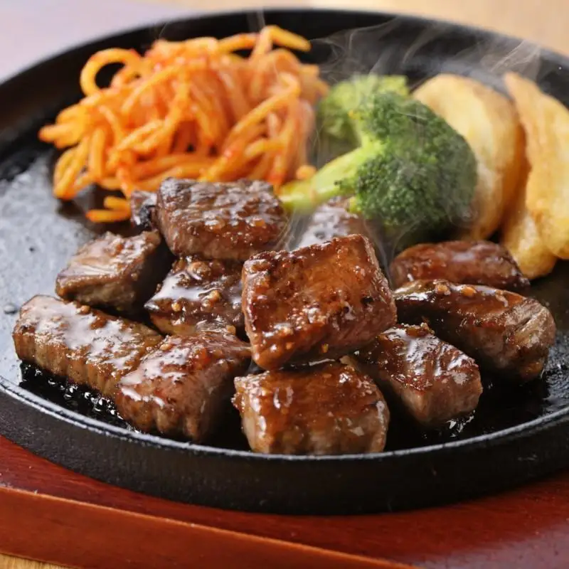 宮崎和牛  齋藤牛サイコロステーキ600g 黒毛和牛 赤身肉主体  訳あり 牛肉 ステーキ サイトーファームブランド＜5-12a＞