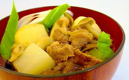 米沢牛 いも煮セット (3～5人前) 『(有)桝屋商店』 さといも 芋 いも 芋煮 総菜 おかず 山形県 南陽市 [249]