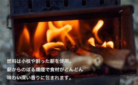 グリケットソロ キャンプ用品 アウトドア用品 調理器具 小川良株式会社 滋賀県 東近江市 H02 ソロキャンプ 薪グリル ロケットストーブ バーベキューコンロ ソロクッカー BBQ 焚き火台 コンパクト 輻射熱 焚火調理 薪 調理台