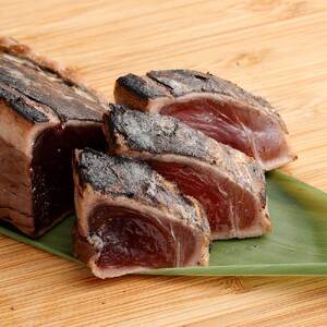 薬味付き 藁焼き カツオのたたき（１節）×ウツボのたたき（１P）食べ比べ Wセット 【R00525】