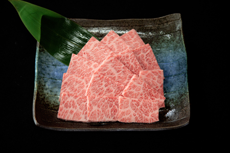 【Ａ4等級以上】小林市産宮崎牛特選肩ロース焼肉用 700g 国産 牛肉 黒毛和牛 西ノ原牧場