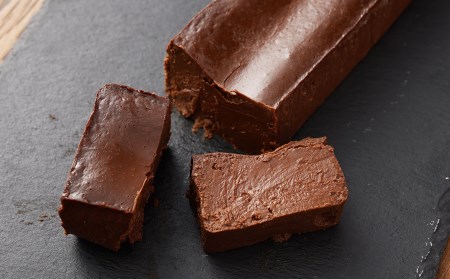 XYZガトーショコラ 300g クーベルチュールカカオ コラボケーキ