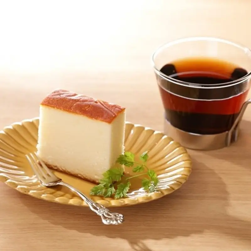 しっとり！地酒ケーキ1個 弥栄鶴を使用｜ケーキ スイーツ