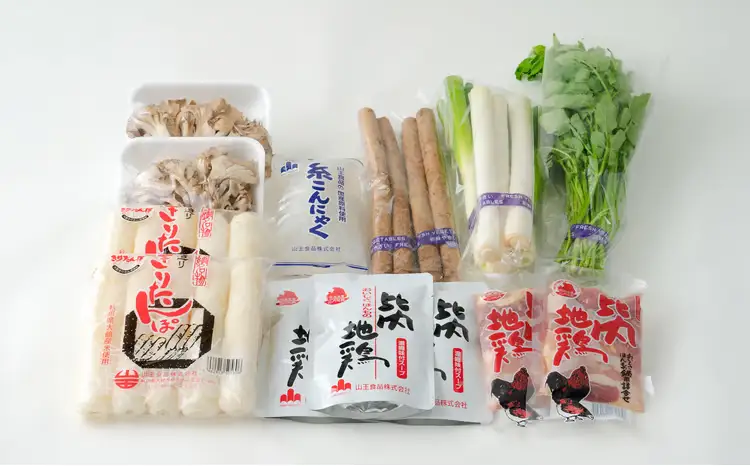 手造りきりたんぽと比内地鶏鍋セット(5～6人前)　135P1506【山王食品 】